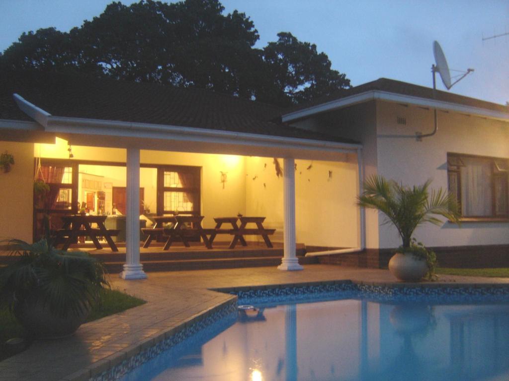 Mdoni House Guest Lodge Port Shepstone Εξωτερικό φωτογραφία